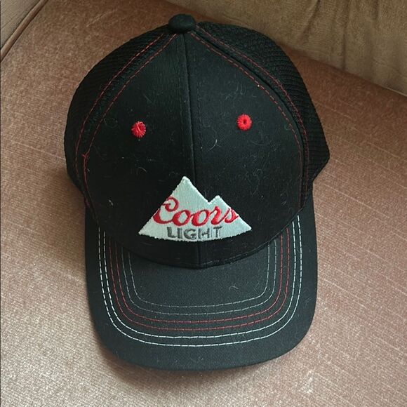 Coors Light Black and Red Cap - Picture 1 of 5
